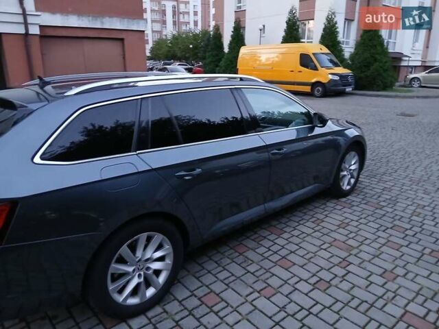 Серый Шкода Суперб, объемом двигателя 1.97 л и пробегом 283 тыс. км за 16000 $, фото 5 на Automoto.ua