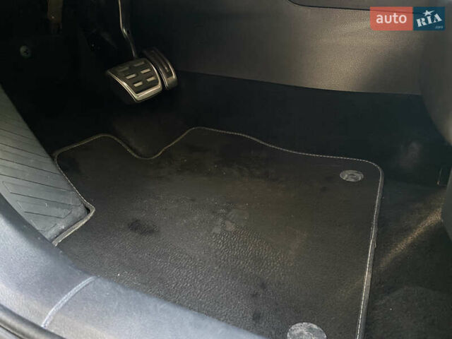 Сірий Шкода Суперб, об'ємом двигуна 1.97 л та пробігом 240 тис. км за 18000 $, фото 37 на Automoto.ua