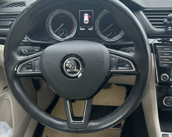 Серый Шкода Суперб, объемом двигателя 1.97 л и пробегом 190 тыс. км за 22500 $, фото 30 на Automoto.ua