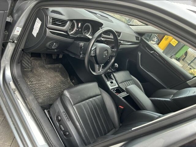 Серый Шкода Суперб, объемом двигателя 2 л и пробегом 191 тыс. км за 9000 $, фото 6 на Automoto.ua