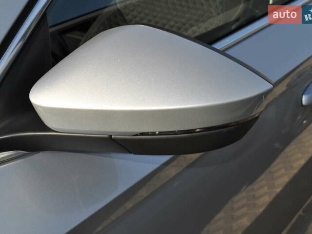 Серый Шкода Суперб, объемом двигателя 1.97 л и пробегом 265 тыс. км за 16000 $, фото 10 на Automoto.ua