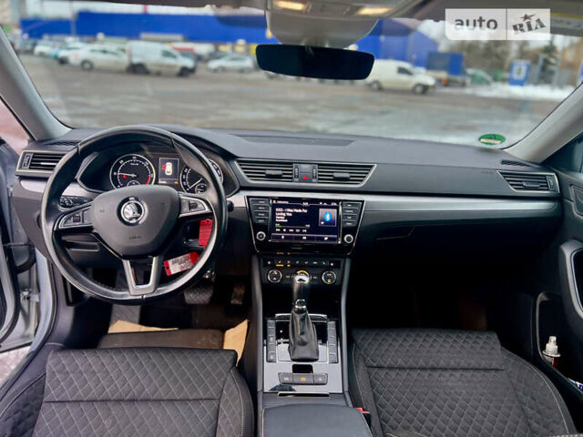 Серый Шкода Суперб, объемом двигателя 1.97 л и пробегом 265 тыс. км за 16000 $, фото 20 на Automoto.ua