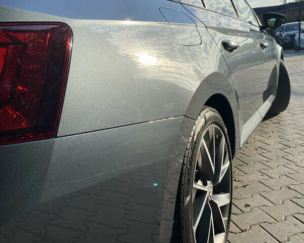 Серый Шкода Суперб, объемом двигателя 1.97 л и пробегом 240 тыс. км за 19000 $, фото 9 на Automoto.ua