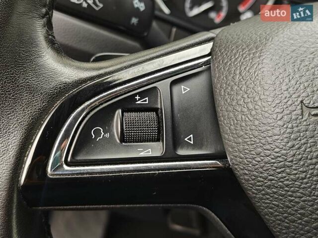 Серый Шкода Суперб, объемом двигателя 1.97 л и пробегом 202 тыс. км за 18300 $, фото 15 на Automoto.ua