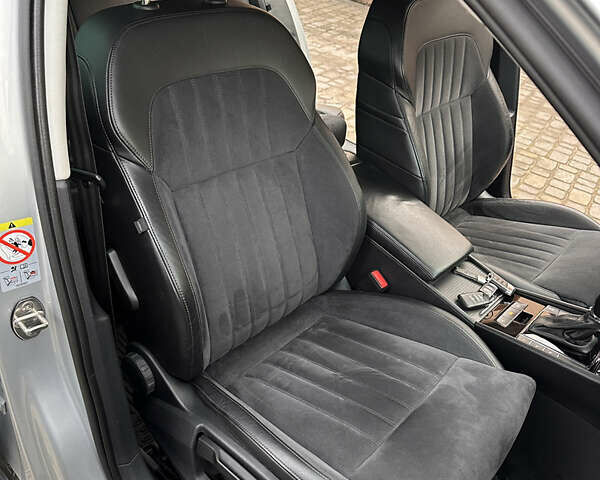 Серый Шкода Суперб, объемом двигателя 1.97 л и пробегом 210 тыс. км за 20300 $, фото 49 на Automoto.ua