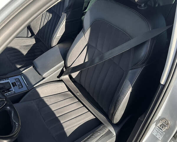 Серый Шкода Суперб, объемом двигателя 1.97 л и пробегом 210 тыс. км за 20350 $, фото 14 на Automoto.ua