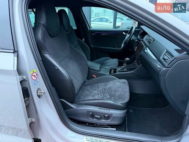 Сірий Шкода Суперб, об'ємом двигуна 1.97 л та пробігом 180 тис. км за 23999 $, фото 21 на Automoto.ua