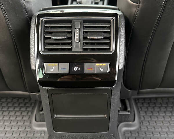 Серый Шкода Суперб, объемом двигателя 1.97 л и пробегом 210 тыс. км за 20300 $, фото 53 на Automoto.ua