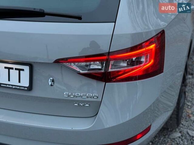 Сірий Шкода Суперб, об'ємом двигуна 1.97 л та пробігом 180 тис. км за 23999 $, фото 14 на Automoto.ua