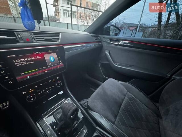 Сірий Шкода Суперб, об'ємом двигуна 1.97 л та пробігом 151 тис. км за 20800 $, фото 32 на Automoto.ua