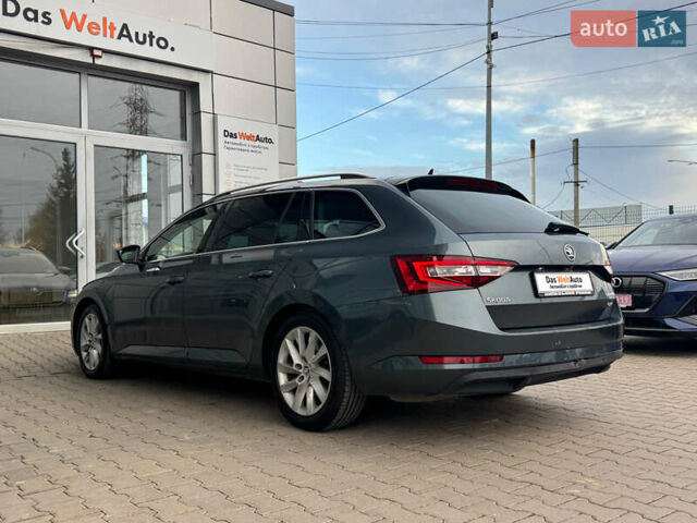 Серый Шкода Суперб, объемом двигателя 2 л и пробегом 187 тыс. км за 17900 $, фото 3 на Automoto.ua