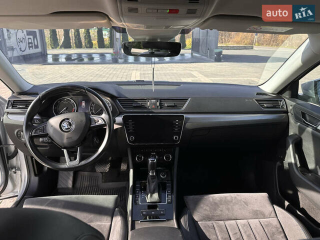 Серый Шкода Суперб, объемом двигателя 1.97 л и пробегом 210 тыс. км за 20350 $, фото 21 на Automoto.ua