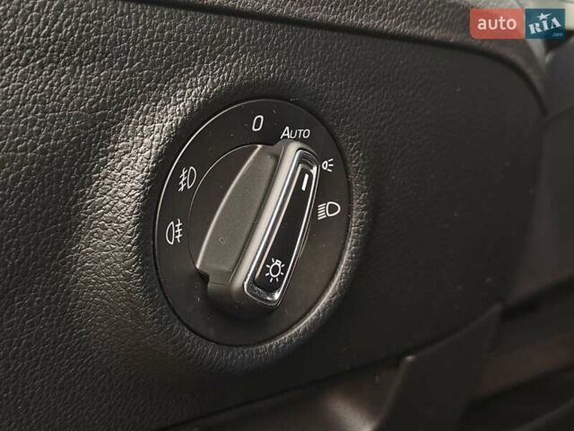 Серый Шкода Суперб, объемом двигателя 1.97 л и пробегом 202 тыс. км за 18300 $, фото 31 на Automoto.ua