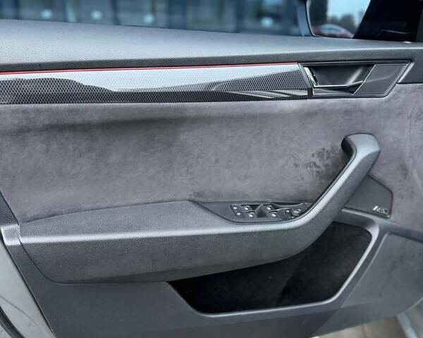 Сірий Шкода Суперб, об'ємом двигуна 1.97 л та пробігом 151 тис. км за 20800 $, фото 38 на Automoto.ua