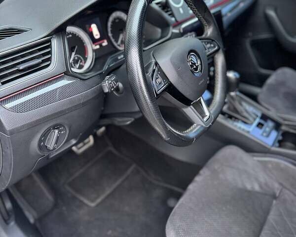 Сірий Шкода Суперб, об'ємом двигуна 1.97 л та пробігом 151 тис. км за 20800 $, фото 27 на Automoto.ua