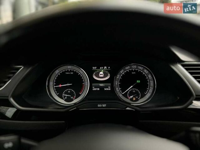 Шкода Суперб 2018 у Рівному на Automoto.ua Сірий Шкода Суперб, об'ємом двигуна 1.97 л та пробігом 220 тис. км за 20700 $, фото 70 на Automoto.ua