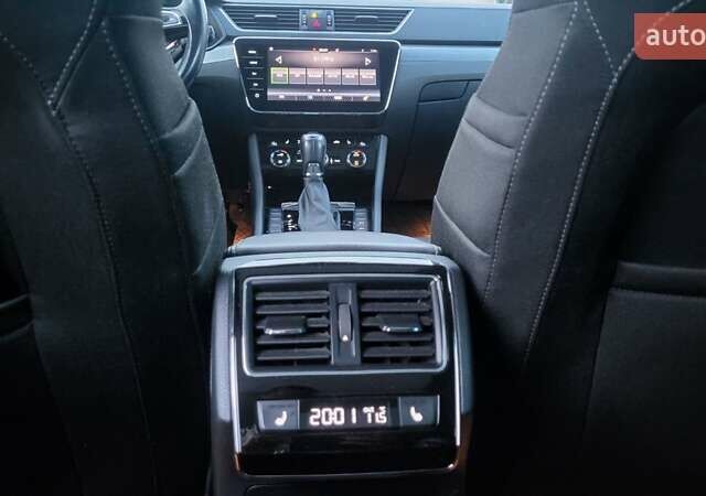 Сірий Шкода Суперб, об'ємом двигуна 1.6 л та пробігом 206 тис. км за 17500 $, фото 13 на Automoto.ua