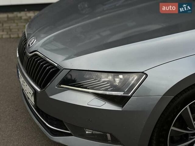 Шкода Суперб 2018 у Рівному на Automoto.ua Сірий Шкода Суперб, об'ємом двигуна 1.97 л та пробігом 220 тис. км за 20700 $, фото 5 на Automoto.ua