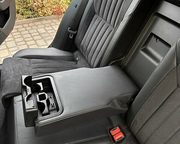 Серый Шкода Суперб, объемом двигателя 1.97 л и пробегом 210 тыс. км за 20300 $, фото 58 на Automoto.ua