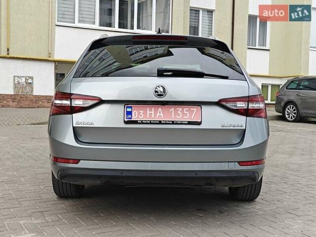 Серый Шкода Суперб, объемом двигателя 1.97 л и пробегом 202 тыс. км за 18300 $, фото 3 на Automoto.ua