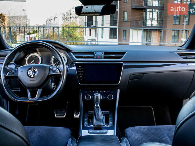 Серый Шкода Суперб, объемом двигателя 1.97 л и пробегом 189 тыс. км за 25800 $, фото 3 на Automoto.ua