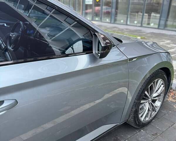 Сірий Шкода Суперб, об'ємом двигуна 1.97 л та пробігом 151 тис. км за 20800 $, фото 23 на Automoto.ua