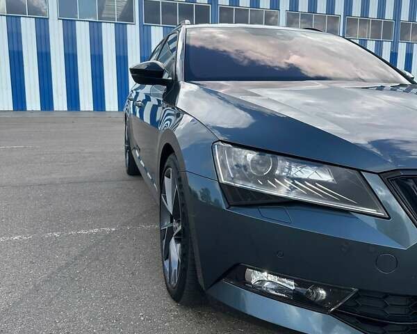 Шкода Суперб 2018 в Николаеве на Automoto.ua Серый Шкода Суперб, объемом двигателя 1.97 л и пробегом 219 тыс. км за 26299 $, фото 4 на Automoto.ua