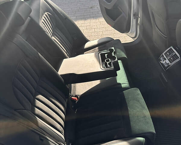 Серый Шкода Суперб, объемом двигателя 1.97 л и пробегом 210 тыс. км за 20350 $, фото 40 на Automoto.ua