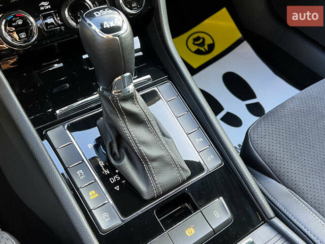 Серый Шкода Суперб, объемом двигателя 1.97 л и пробегом 265 тыс. км за 22300 $, фото 16 на Automoto.ua