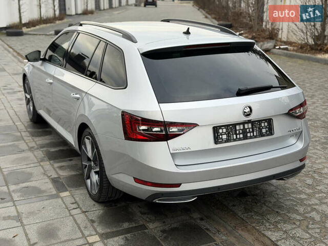 Серый Шкода Суперб, объемом двигателя 2 л и пробегом 265 тыс. км за 19900 $, фото 10 на Automoto.ua