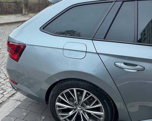 Сірий Шкода Суперб, об'ємом двигуна 1.97 л та пробігом 151 тис. км за 20800 $, фото 18 на Automoto.ua