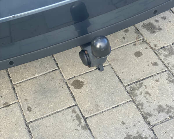 Сірий Шкода Суперб, об'ємом двигуна 1.97 л та пробігом 173 тис. км за 18999 $, фото 6 на Automoto.ua