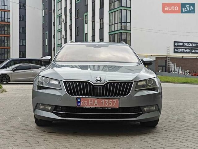 Серый Шкода Суперб, объемом двигателя 1.97 л и пробегом 202 тыс. км за 18300 $, фото 7 на Automoto.ua