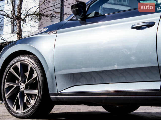 Серый Шкода Суперб, объемом двигателя 1.97 л и пробегом 189 тыс. км за 25800 $, фото 32 на Automoto.ua