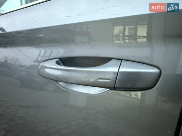 Серый Шкода Суперб, объемом двигателя 2 л и пробегом 237 тыс. км за 19000 $, фото 54 на Automoto.ua