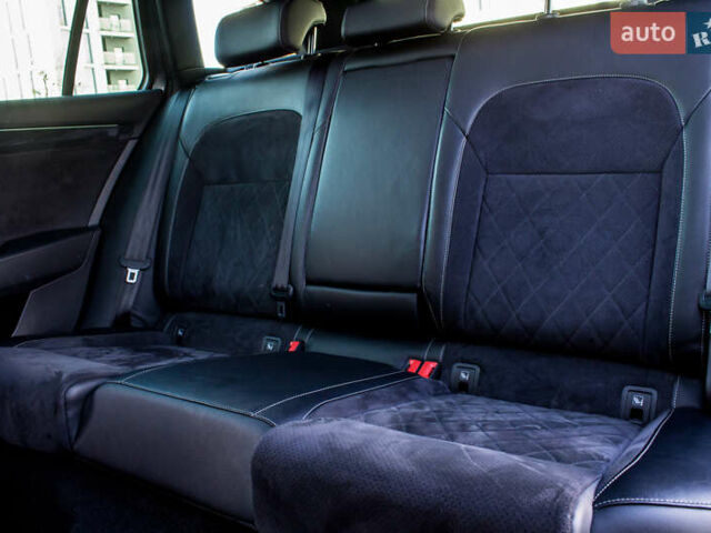 Серый Шкода Суперб, объемом двигателя 1.97 л и пробегом 189 тыс. км за 25800 $, фото 83 на Automoto.ua