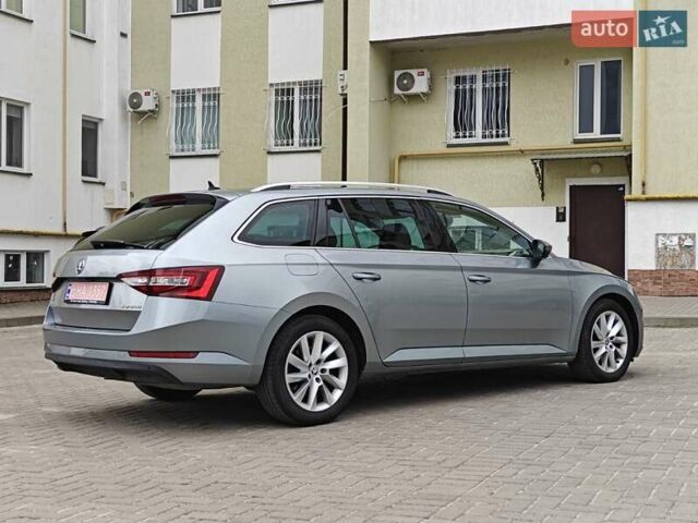 Серый Шкода Суперб, объемом двигателя 1.97 л и пробегом 202 тыс. км за 18300 $, фото 6 на Automoto.ua