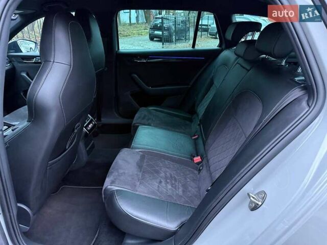 Сірий Шкода Суперб, об'ємом двигуна 1.97 л та пробігом 180 тис. км за 23999 $, фото 19 на Automoto.ua