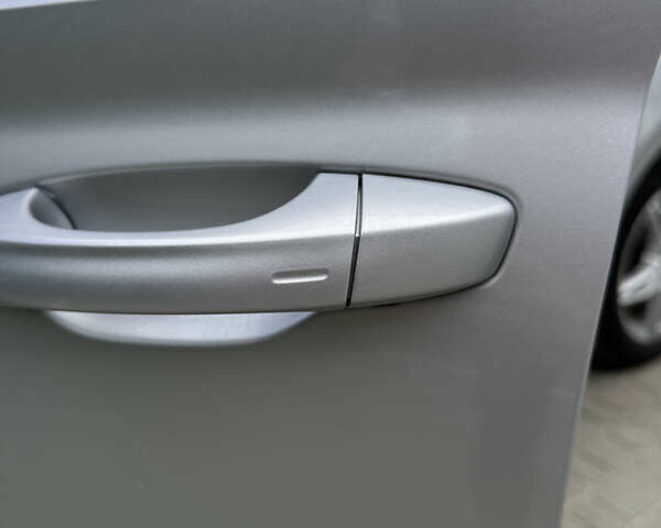 Серый Шкода Суперб, объемом двигателя 1.97 л и пробегом 210 тыс. км за 20350 $, фото 13 на Automoto.ua