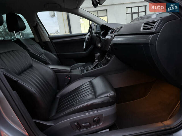 Серый Шкода Суперб, объемом двигателя 2 л и пробегом 237 тыс. км за 19000 $, фото 52 на Automoto.ua