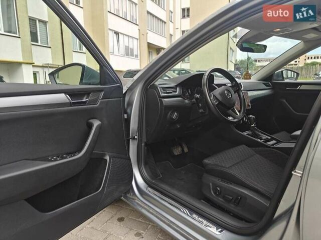 Серый Шкода Суперб, объемом двигателя 1.97 л и пробегом 202 тыс. км за 18300 $, фото 14 на Automoto.ua