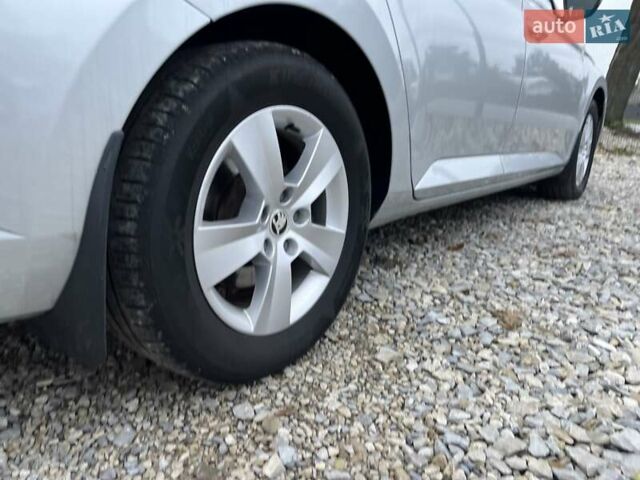 Серый Шкода Суперб, объемом двигателя 1.97 л и пробегом 280 тыс. км за 16700 $, фото 7 на Automoto.ua
