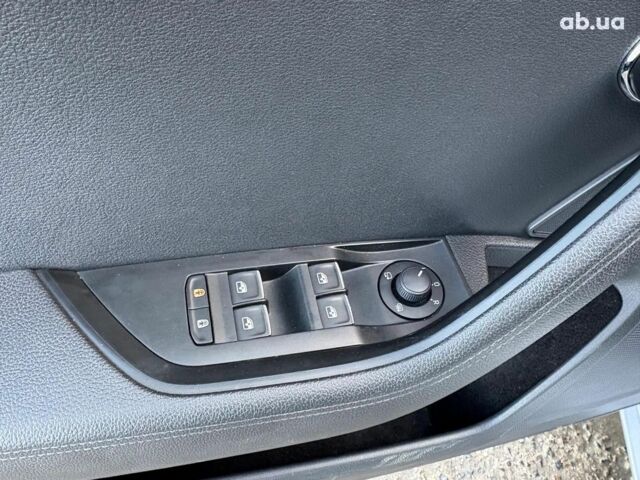 Серый Шкода Суперб, объемом двигателя 2 л и пробегом 128 тыс. км за 28390 $, фото 19 на Automoto.ua