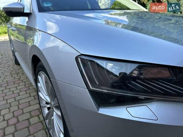 Сірий Шкода Суперб, об'ємом двигуна 2 л та пробігом 248 тис. км за 21200 $, фото 13 на Automoto.ua