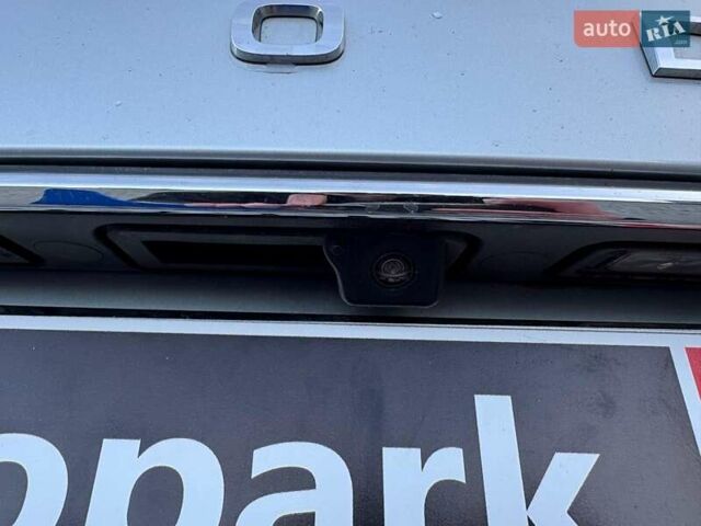 Серый Шкода Суперб, объемом двигателя 2 л и пробегом 128 тыс. км за 28390 $, фото 48 на Automoto.ua