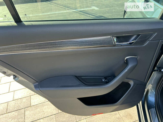 Серый Шкода Суперб, объемом двигателя 2 л и пробегом 230 тыс. км за 23400 $, фото 86 на Automoto.ua