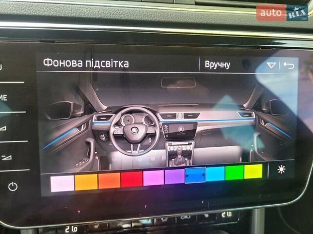 Сірий Шкода Суперб, об'ємом двигуна 2 л та пробігом 224 тис. км за 25999 $, фото 59 на Automoto.ua