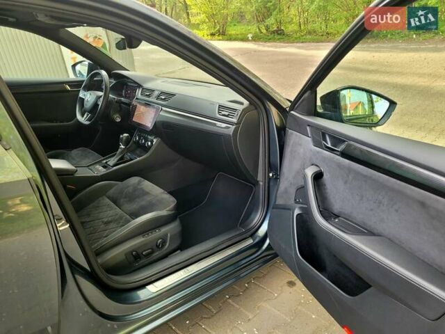 Сірий Шкода Суперб, об'ємом двигуна 2 л та пробігом 224 тис. км за 25999 $, фото 35 на Automoto.ua