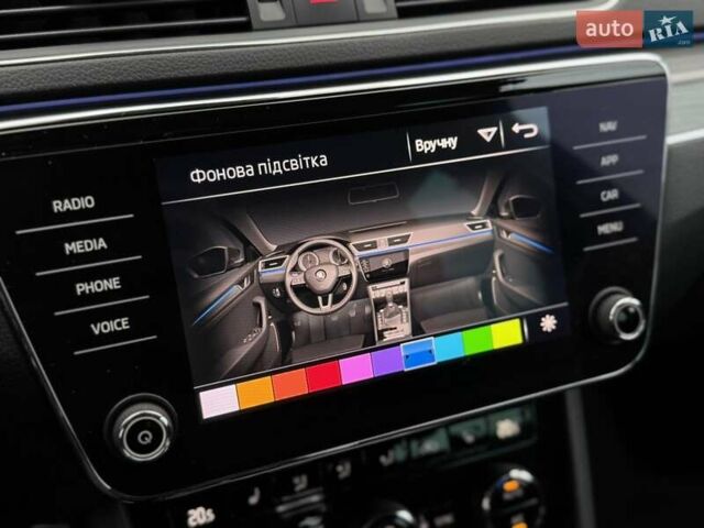 Сірий Шкода Суперб, об'ємом двигуна 1.97 л та пробігом 148 тис. км за 31005 $, фото 23 на Automoto.ua