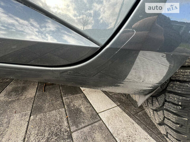 Серый Шкода Суперб, объемом двигателя 2 л и пробегом 230 тыс. км за 23400 $, фото 52 на Automoto.ua